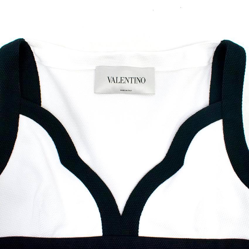 Valentino White and Black A-Line Midi Dress In New Condition For Sale In London, GB