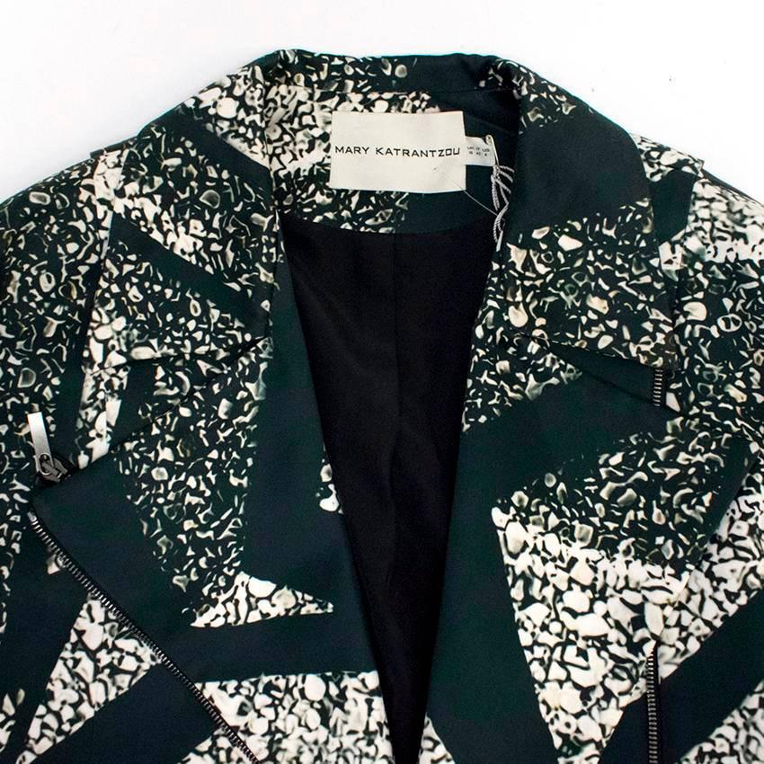 Mary Katrantzou Black and Cream Print Jacket - Size US 6 For Sale 2