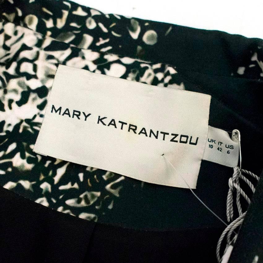 Mary Katrantzou Black and Cream Print Jacket - Size US 6 For Sale 3