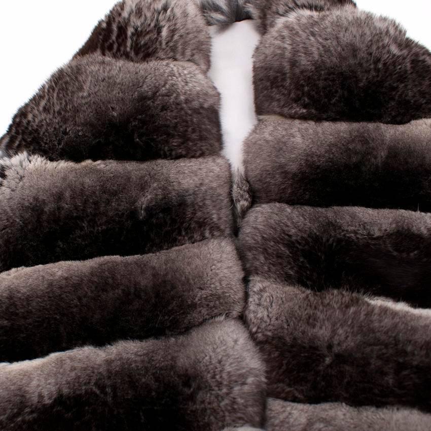 Prada grey chinchilla scarf neck wrap. 
Ultra- soft chinchilla fur. 

Fabric: Chinchilla Fur/Silk Lining.
Colour: Grey. 

Approx Measurements: Length- 109cm Width- 1cm Height- 18cm. 

Perfect Condition: 10/10.

