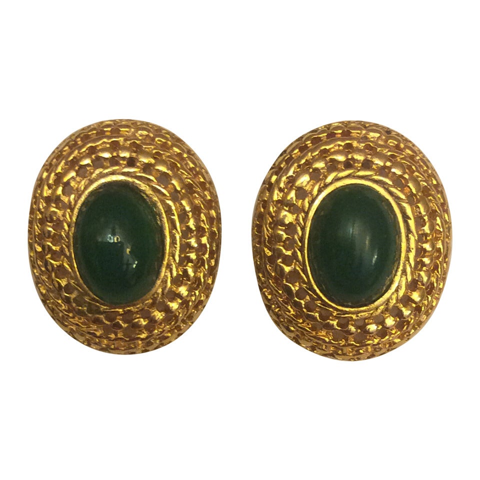 Vintage Les Bernard Emerald Green Cabochon Gold Clip On Earrings For Sale
