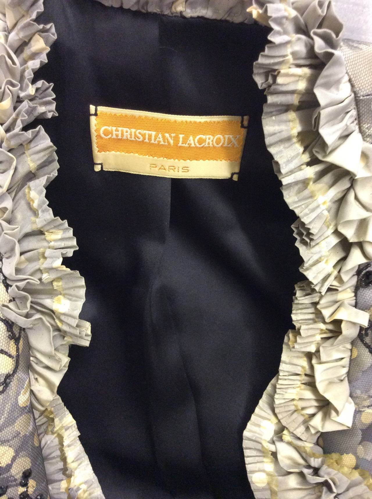 This is an incredible Christian Lacroix Silk floral beaded jacket
Fully lined in silk.