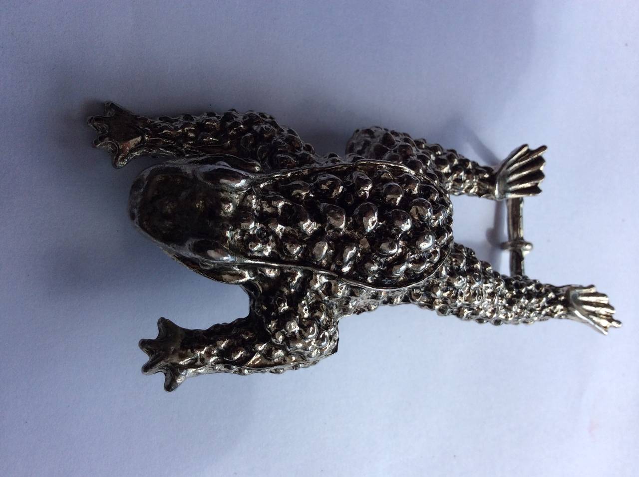 Vintage Barry Kieselstein Cord Frog Sterling Silver Belt Buckle
Measurements: 4.5