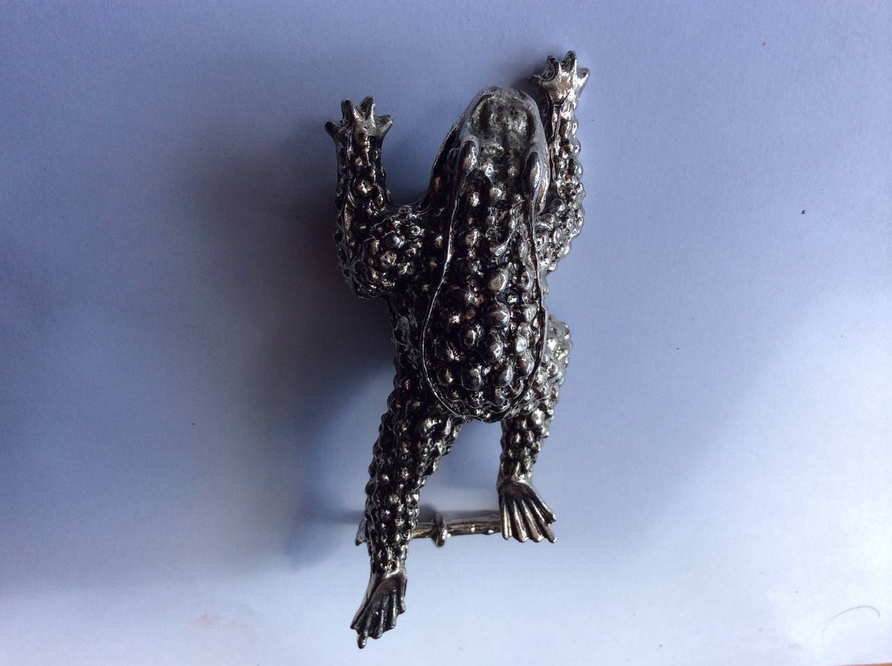 Vintage Barry Kieselstein Cord Frog Sterling Silver Belt Buckle In Good Condition For Sale In Lake Park, FL