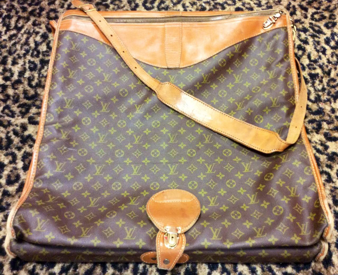 Vintage Rare Louis Vuitton French Company Garment Travel Bag For Sale 1