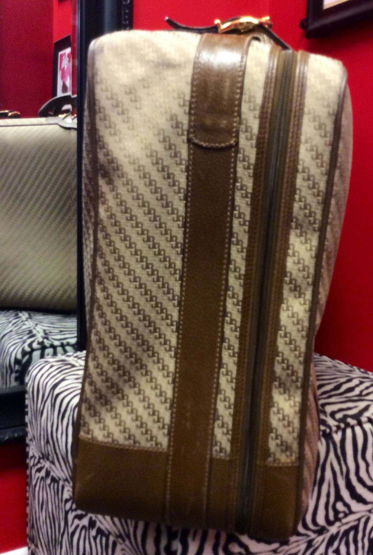 Brown Vintage Gucci Large Travel Luggage Suitcase For Sale