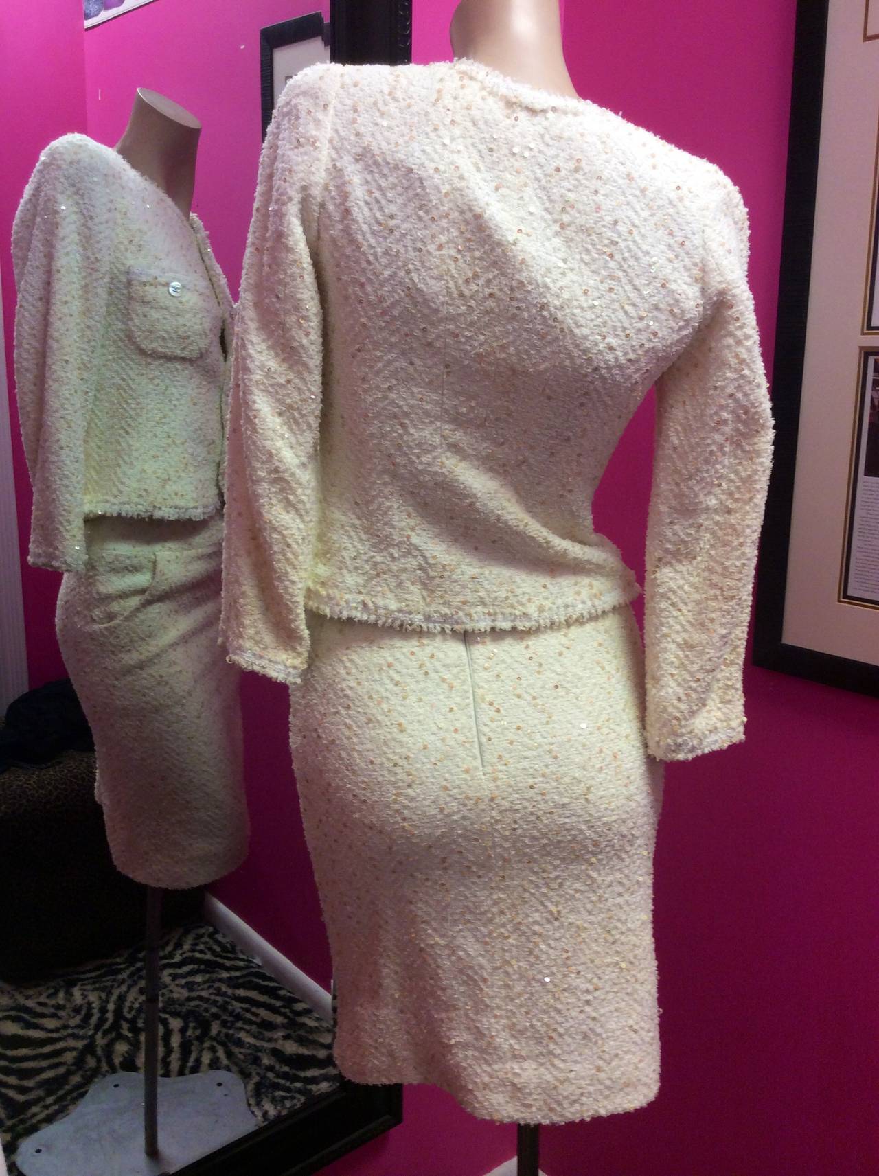 Vintage 97P Chanel Ivory Boucle Tweed Lesage Sequins Jacket Skirt Suit 36 2