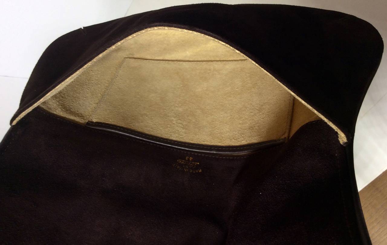 Black Vintage 1973 Gucci Blondie Chocolate Suede Flap Clutch For Sale