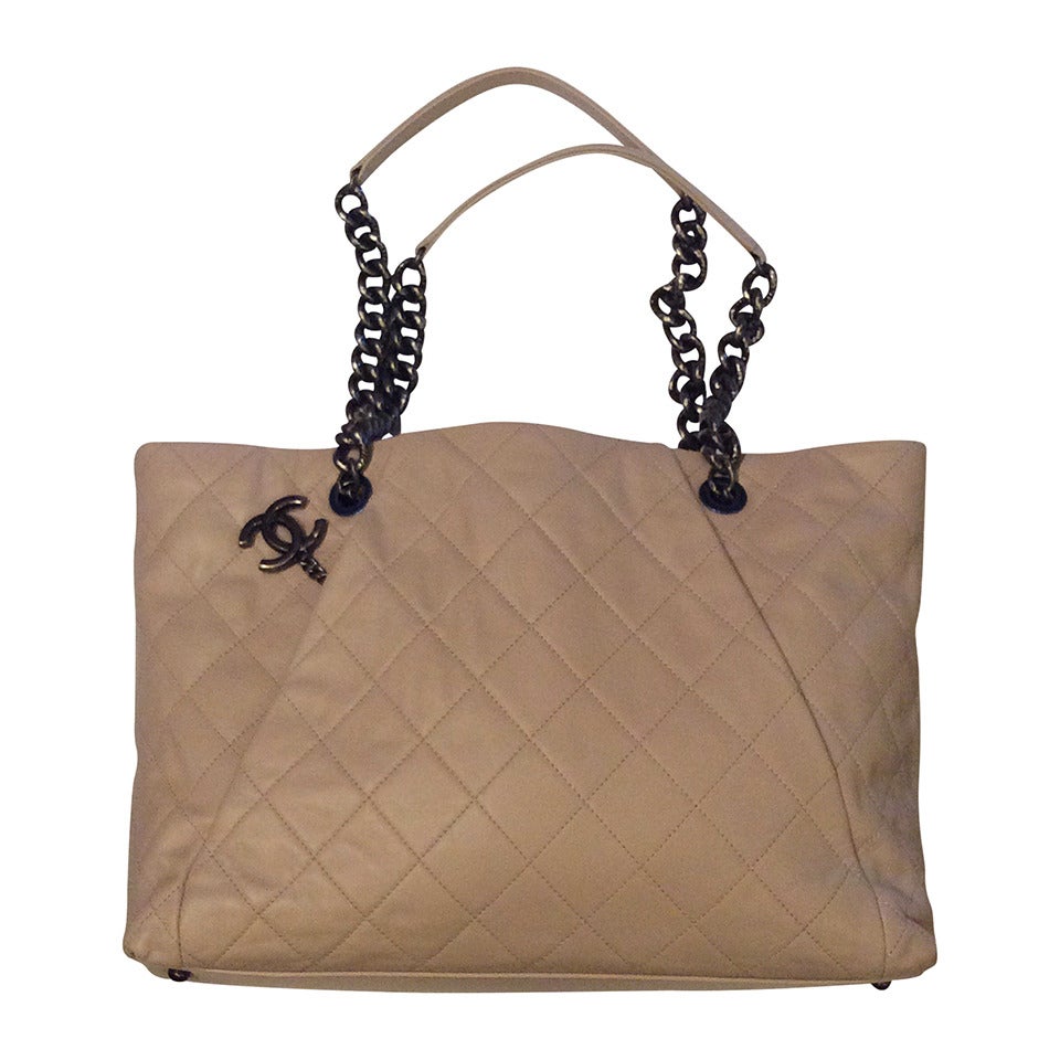 New Chanel 12A  Beige Quilted Large Zip Shopping Tote 30CM