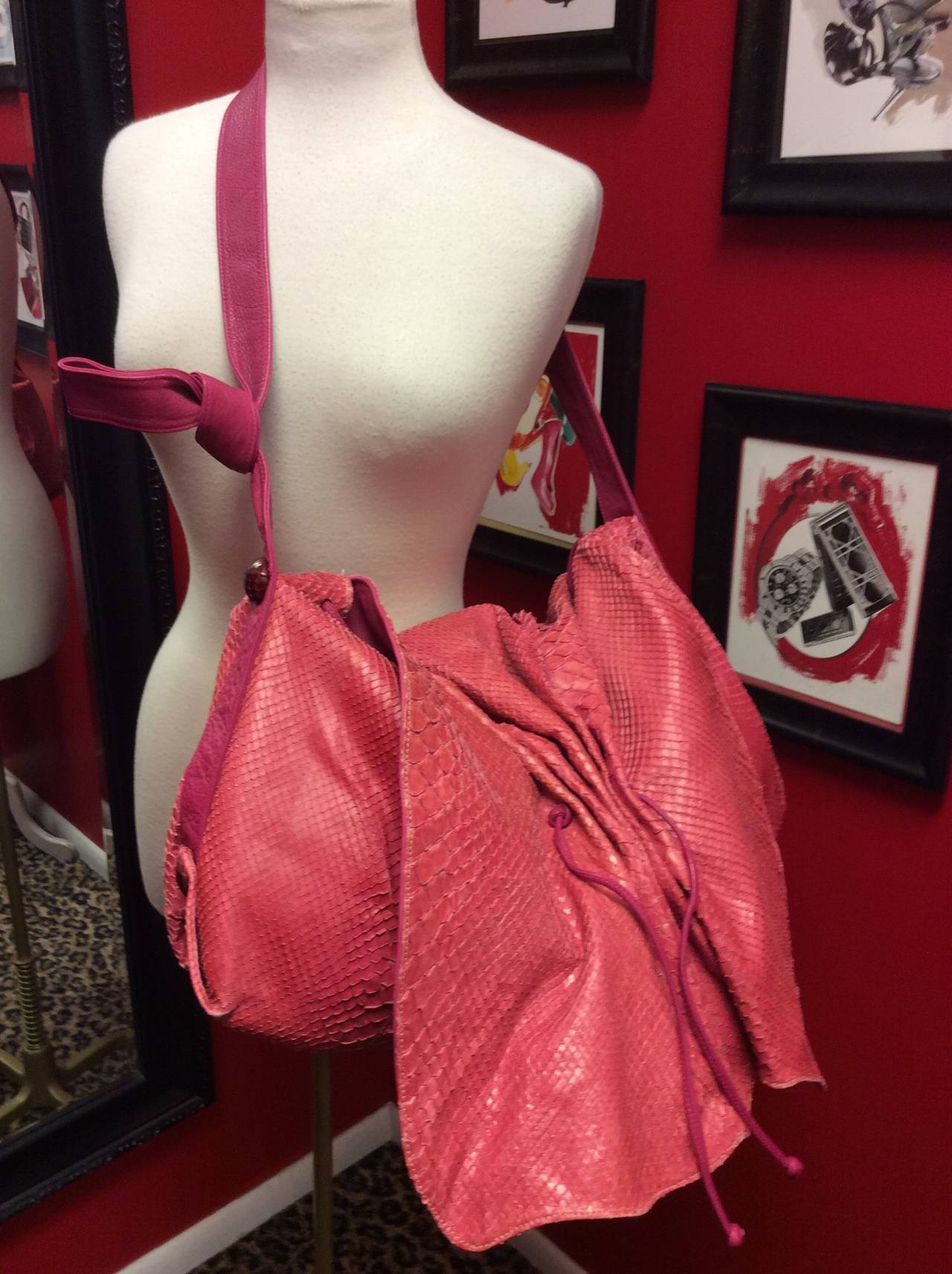 Vintage Gigantic Carlos Falchi Pink Python Snakeskin Flap Crossbody Handbag In Excellent Condition For Sale In Lake Park, FL