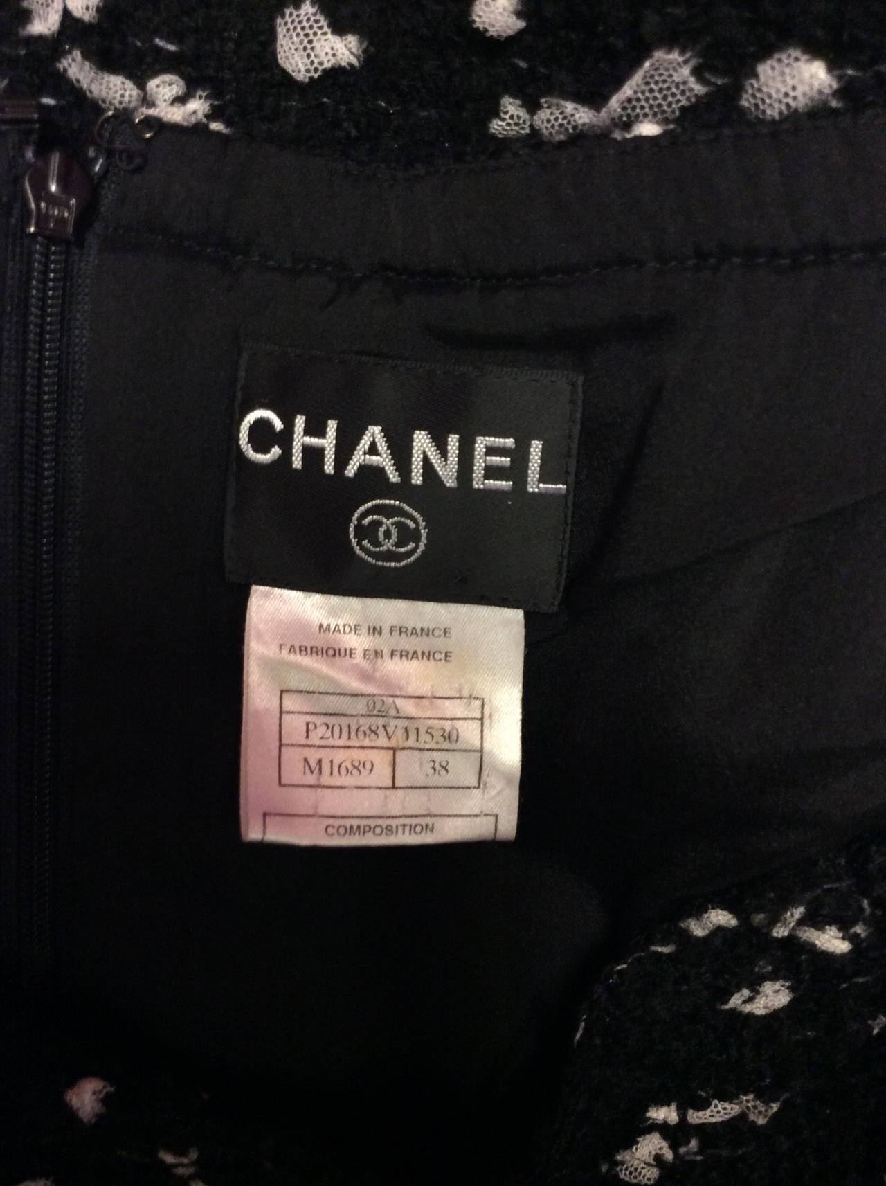 Black Chanel 02A Tulle Confetti Tweed Long Sleeve Off Shoulders Mini Wool Dress sz 38 For Sale