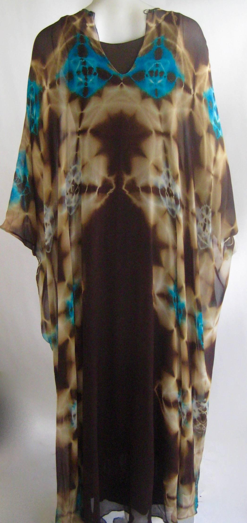 1972 Halston Tie Dye Silk Chiffon Caftan with Matching Under Dress In Excellent Condition In Chicago, IL