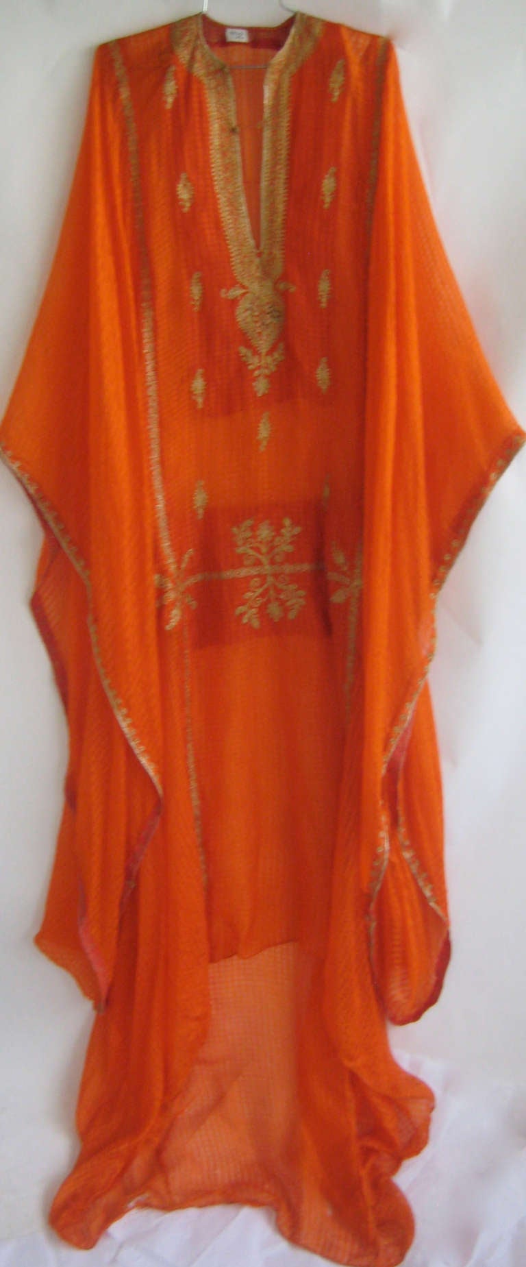 Women's Early 20th Century Bahrain Island Silk Caftan