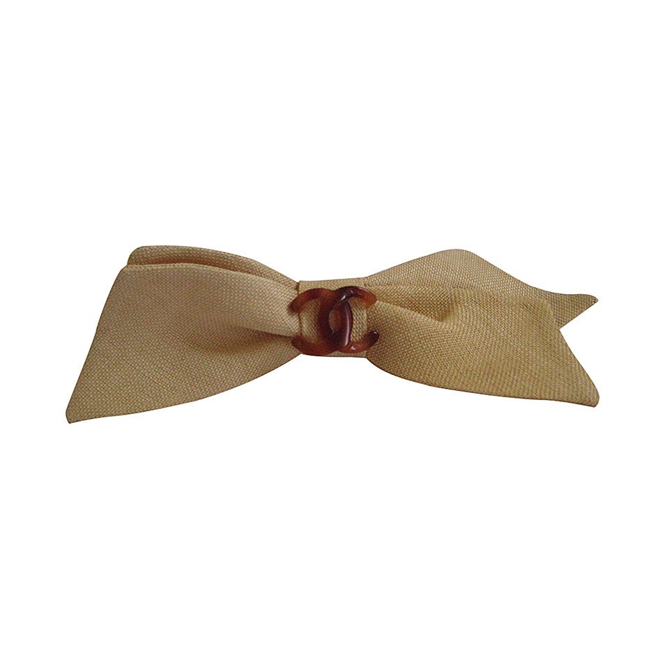 Vintage Chanel Linen Hair Bow For Sale