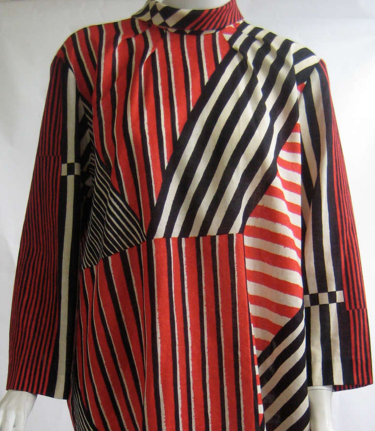 1980s Billy Falcon Striped Modernist Print Dress In Excellent Condition In Chicago, IL