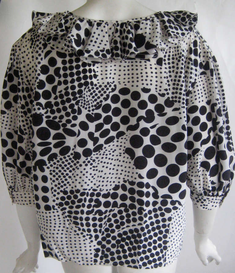 1970s Ungaro Parallele Silk Blouse In Excellent Condition For Sale In Chicago, IL