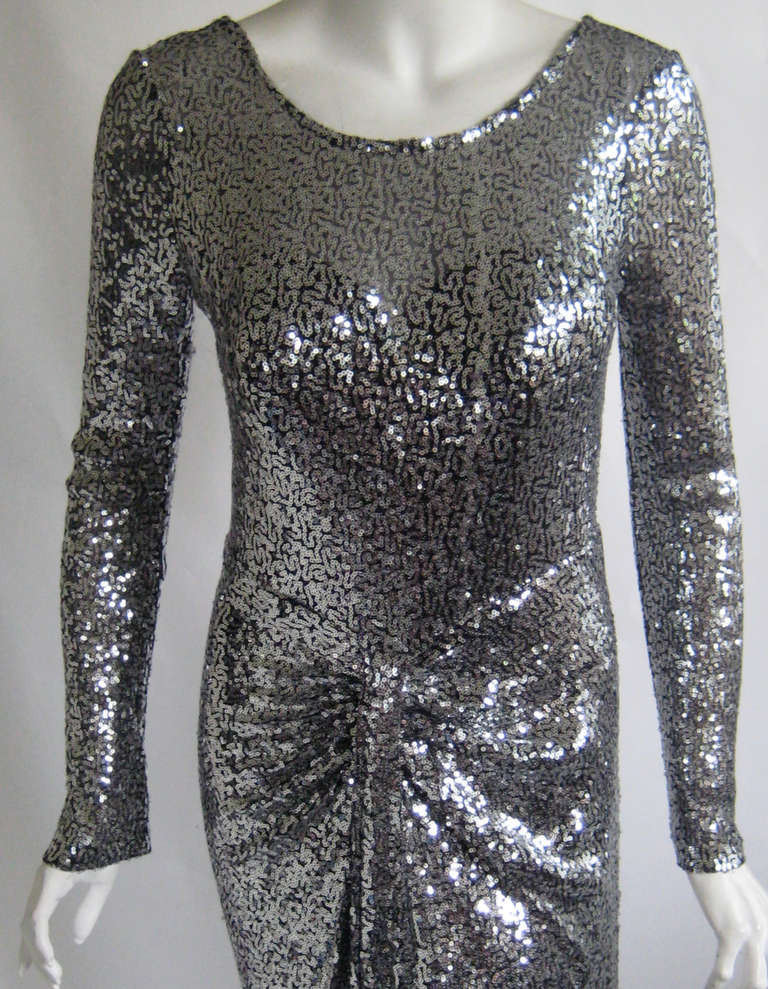 1990s Vicky Tiel Silver Sequin Mermaid Gown In Excellent Condition In Chicago, IL
