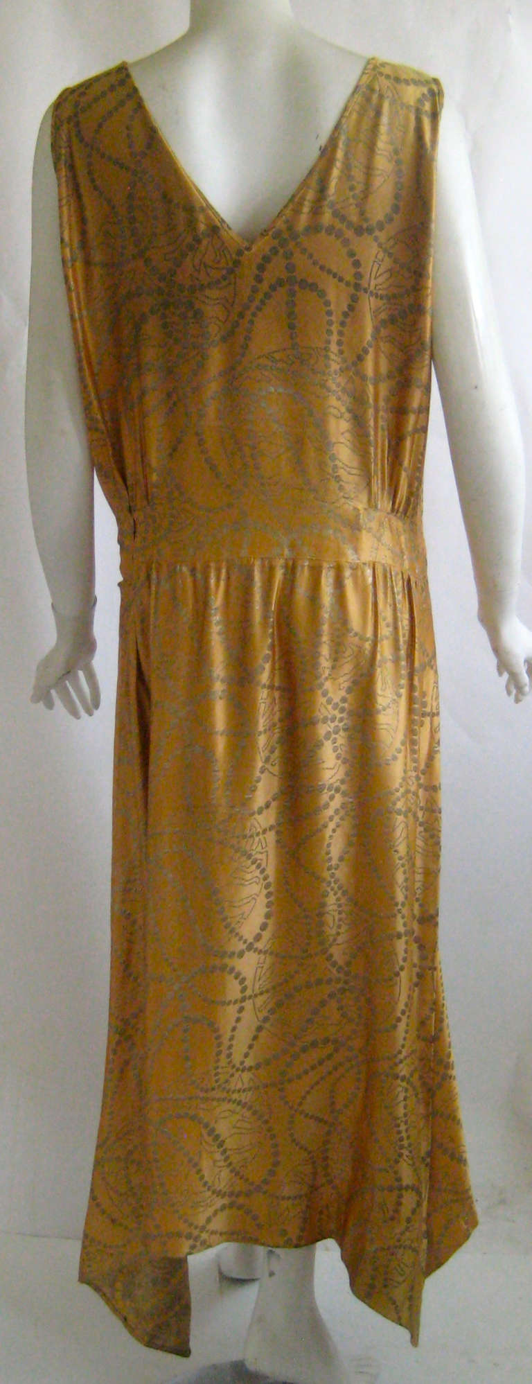 Art Deco Metallic Silk Lame Flapper Dress In Excellent Condition For Sale In Chicago, IL