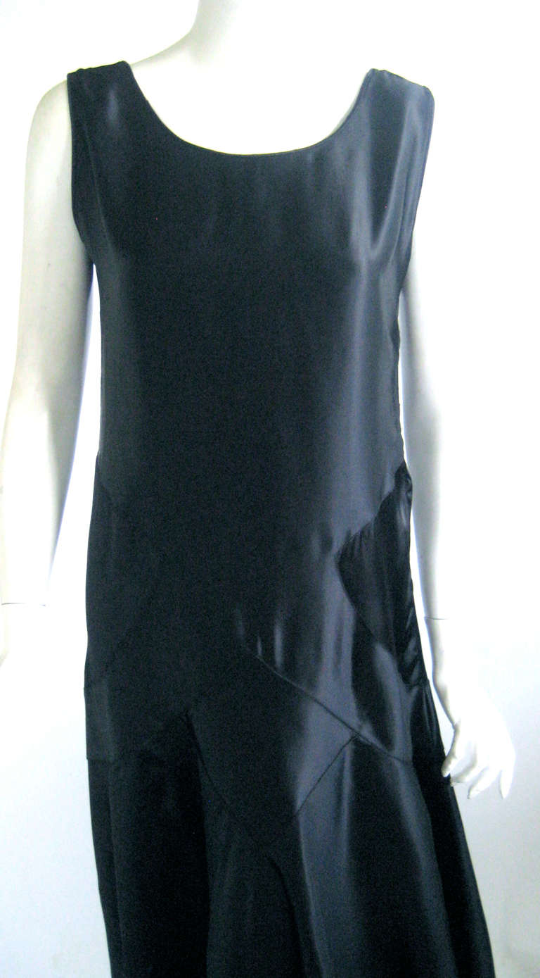 Art Deco Satin Cocktail Dress In Excellent Condition For Sale In Chicago, IL