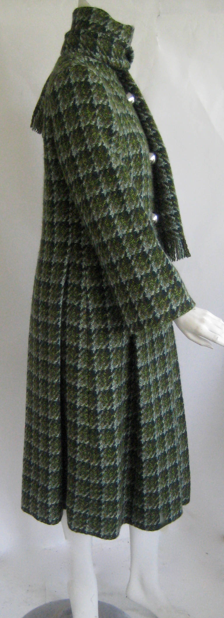 1960s Pauline Trigere Green Wool Tweed Coat For Sale 1