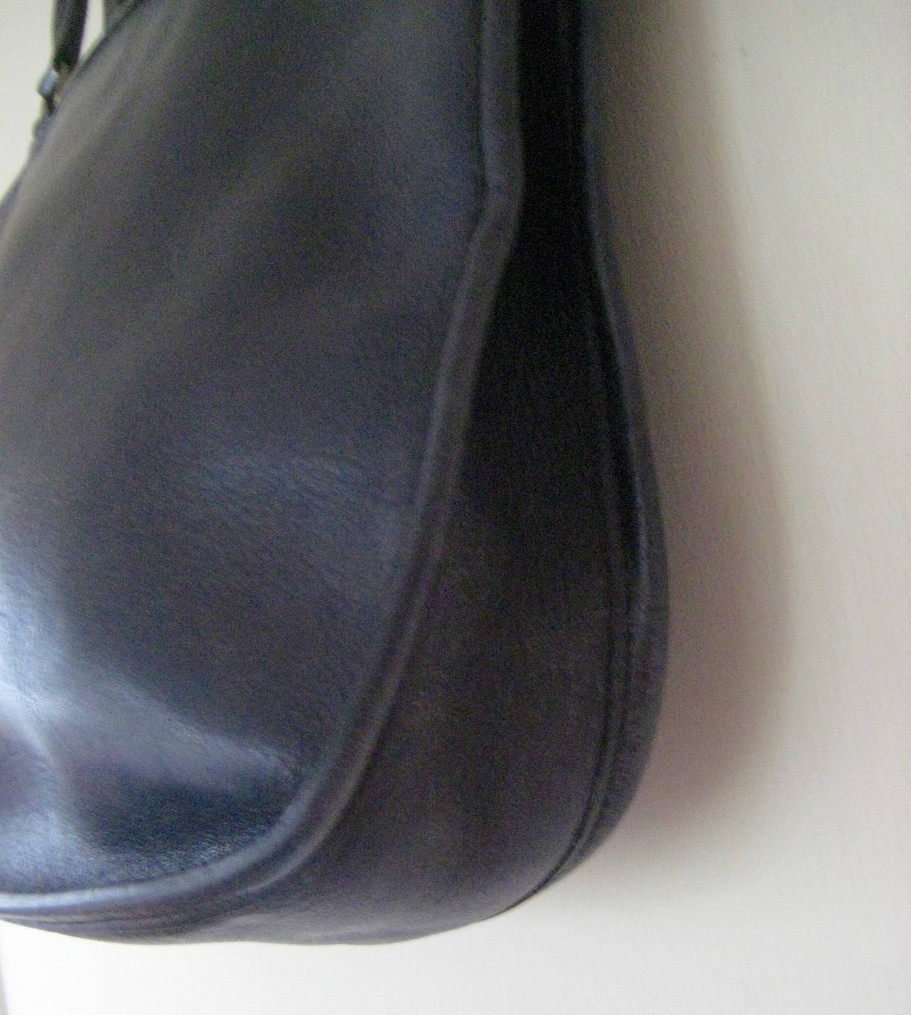 1960s Bonnie Cashin for Coach Navy Blue Leather Bag For Sale 2