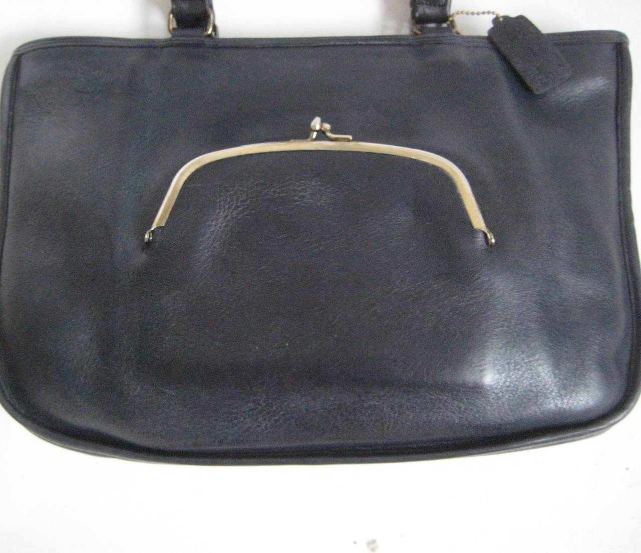 1960s Bonnie Cashin for Coach Navy Blue Leather Bag In Excellent Condition For Sale In Chicago, IL