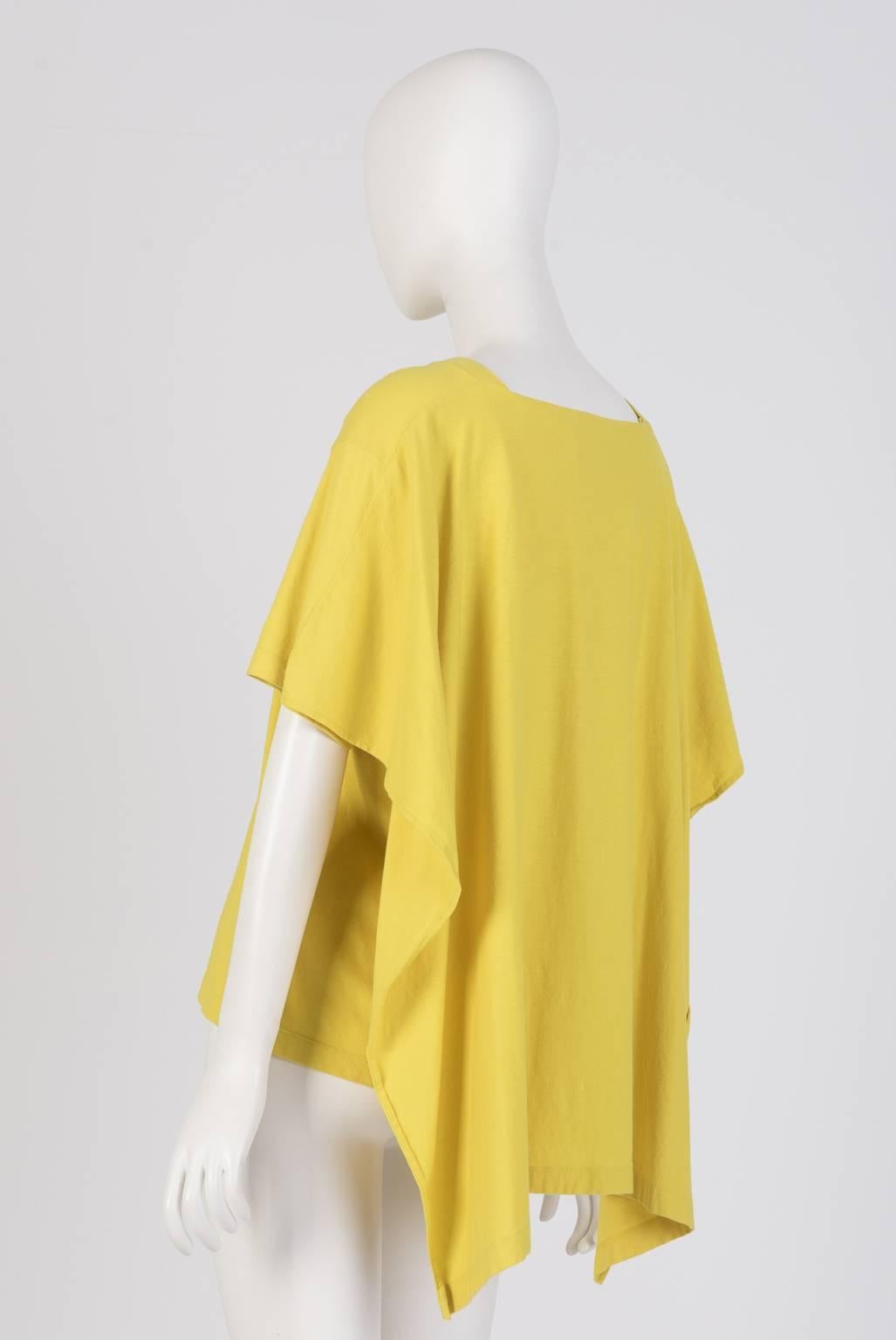Women's Maison Martin Margiela Yellow Cape T-Shirt For Sale