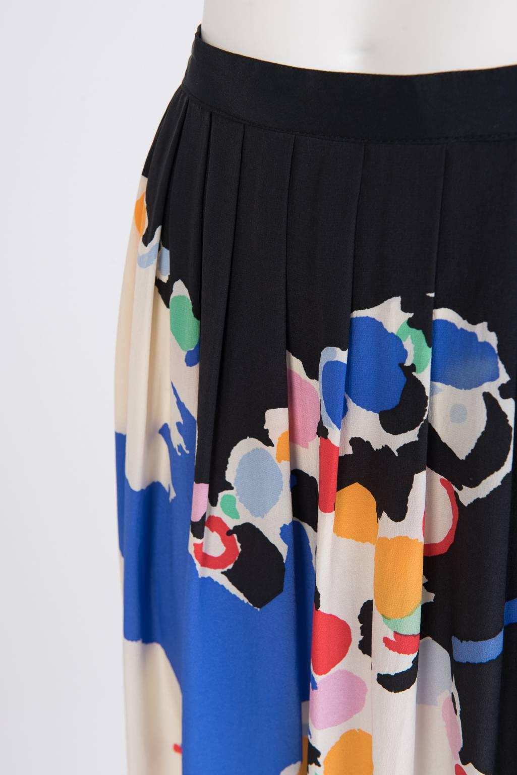 Albert Nipon Silk Printed Skirt / Albert Nipon Silk Printed Scarf For Sale 1