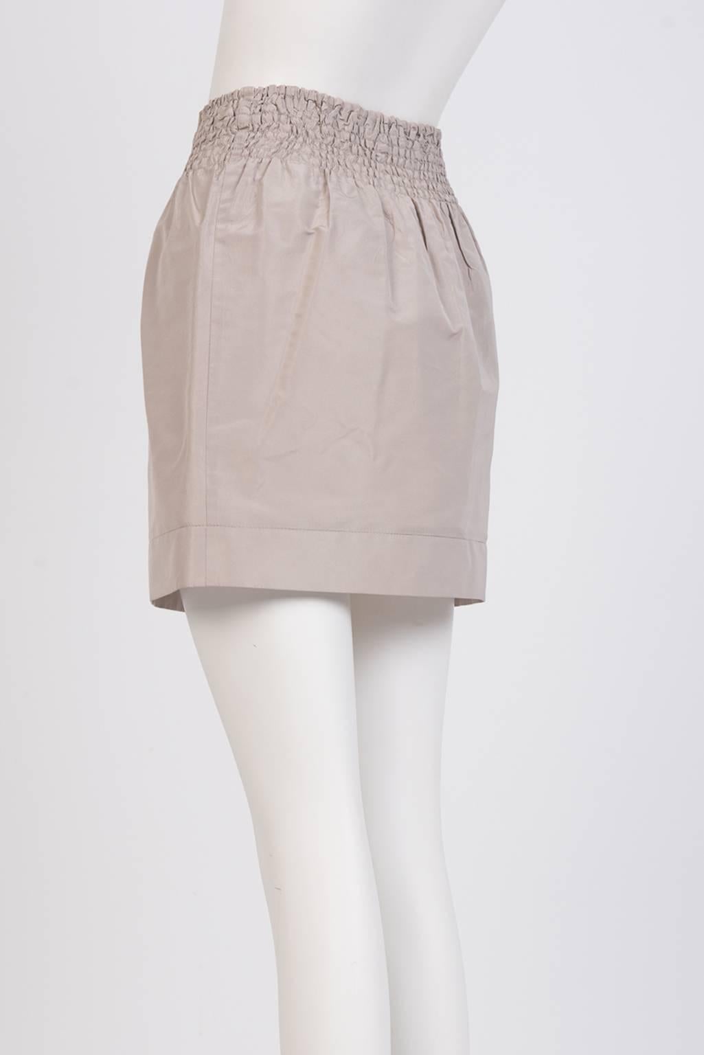 Miu Miu Technical Fabric Short Skirt In New Condition For Sale In Xiamen, Fujian
