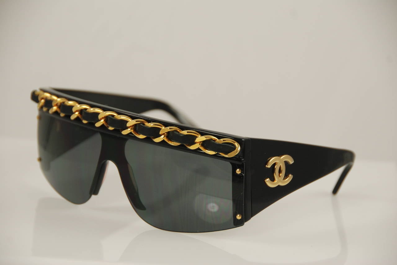 Iconic and chic sunglasses by Chanel from the 1990s. Great condition.