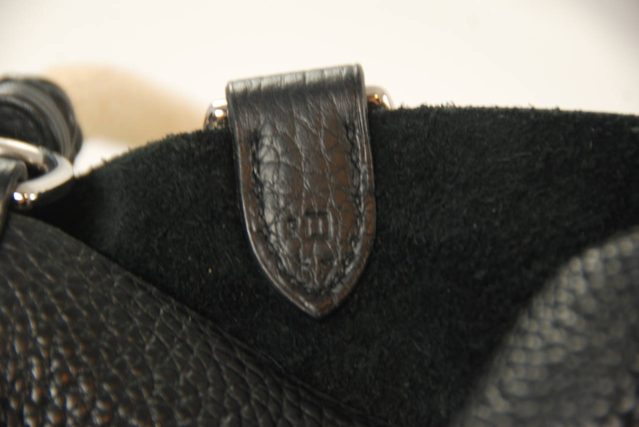 2005 Hermes Black Clemence Leather Mangeroire Bag 1