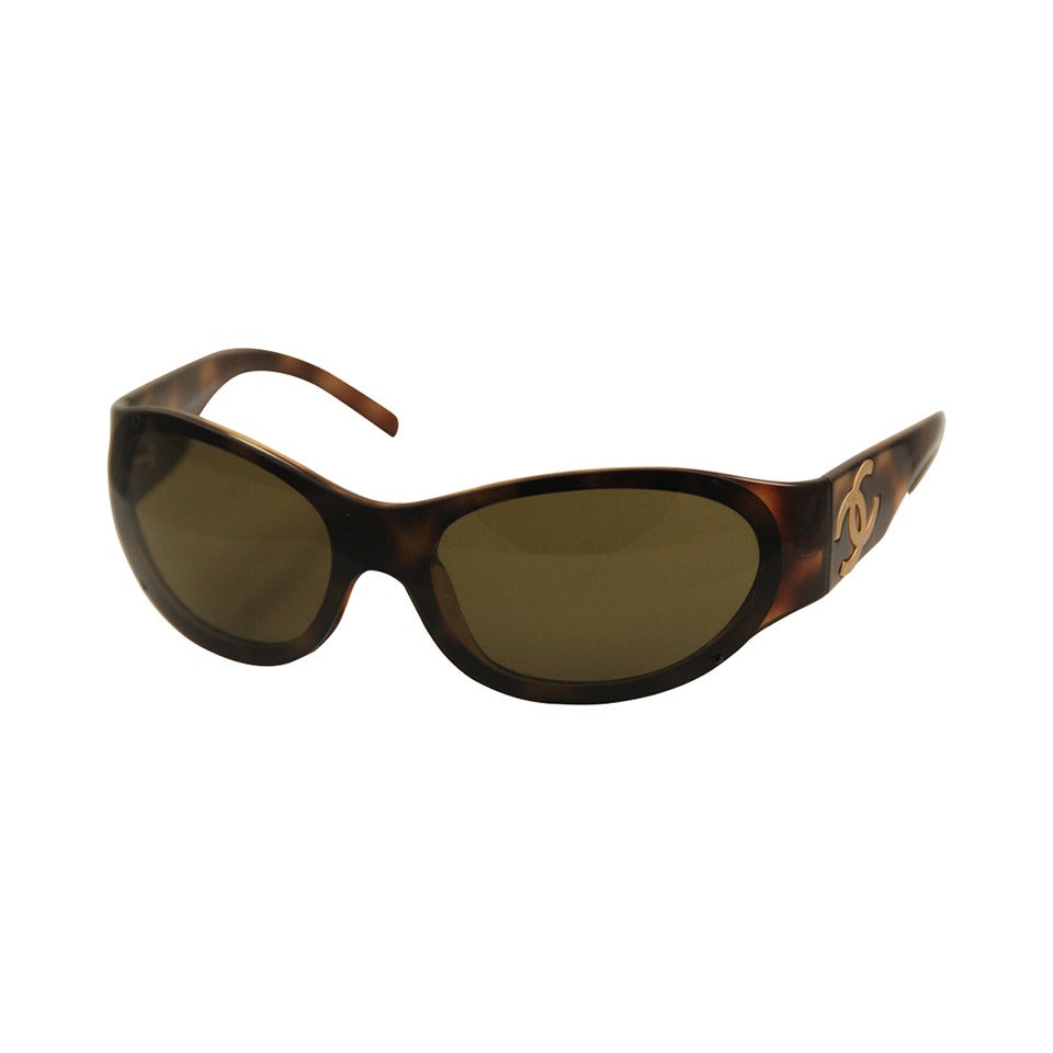 Chanel Tortoise Shell Sunglasses For Sale