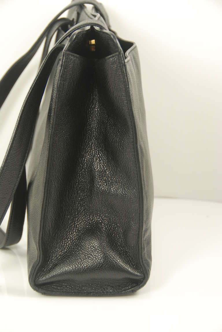 Chanel Black Cavier Leather Shoulder Bag For Sale 1