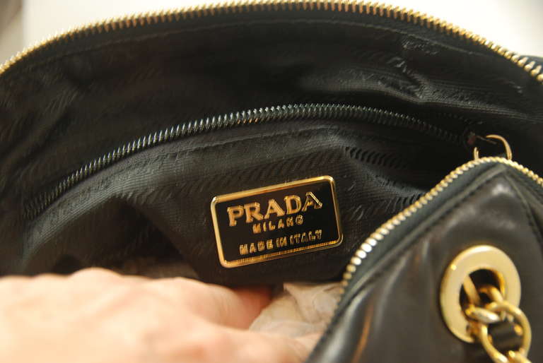 Prada Black Leather Shoulder Bag For Sale 2