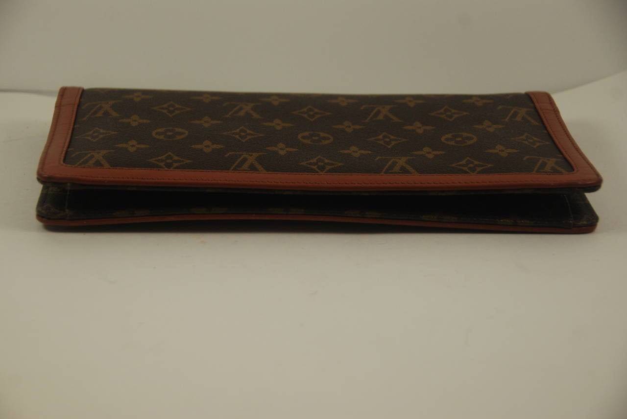 Vintage Louis Vuitton Clutch In Excellent Condition In New York, NY