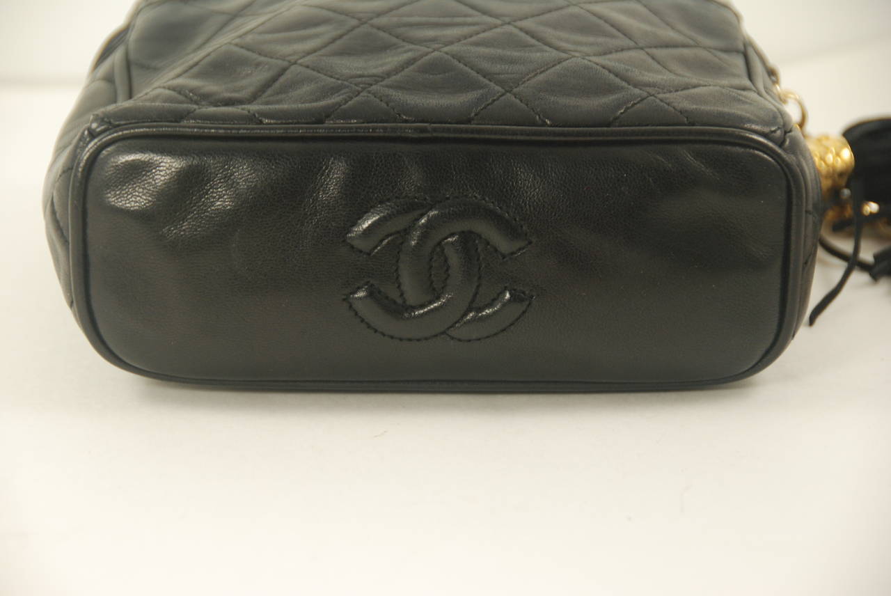 Women's Vintage 1980s Chanel Black Quilted Shoulder Bag