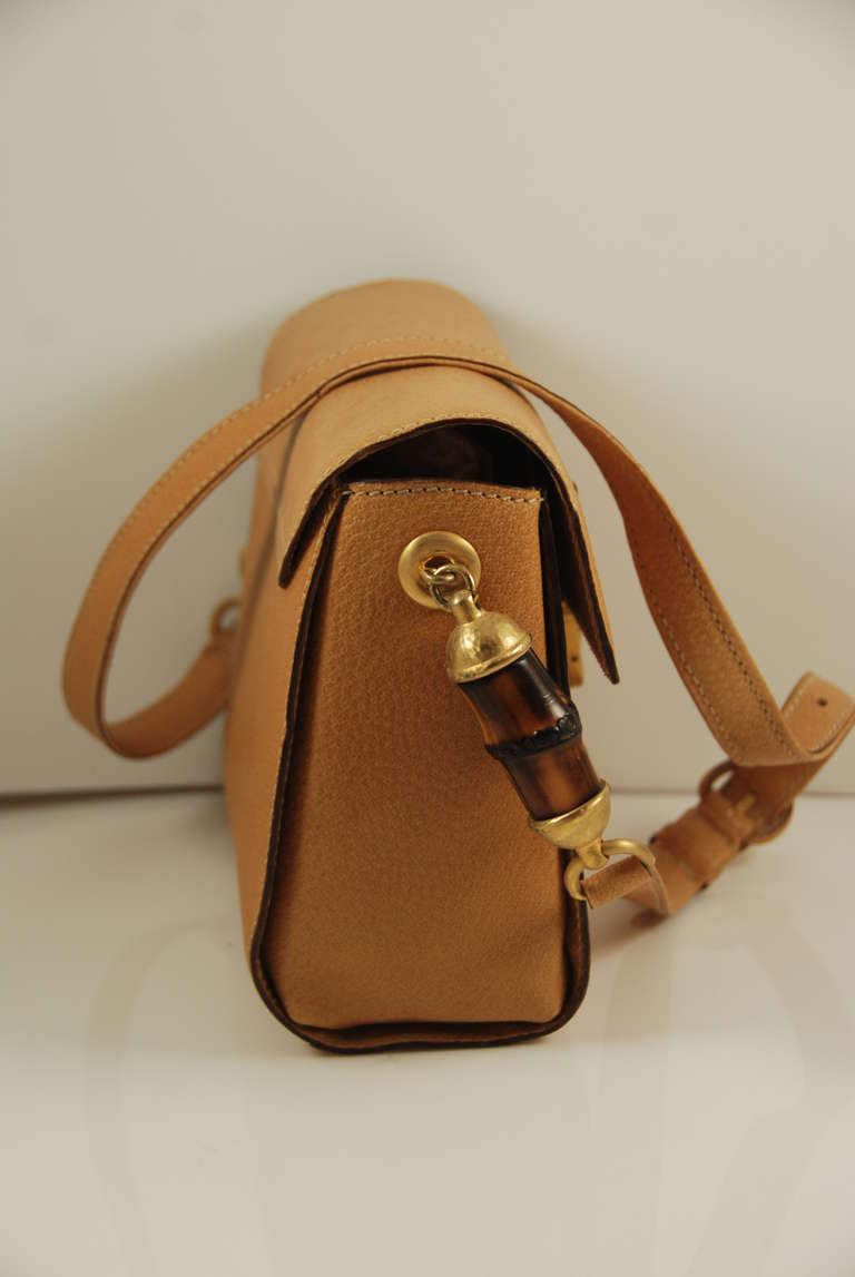 Gianfranco Ferre Vintage Camera Bag Shoulder Bag In Excellent Condition For Sale In New York, NY