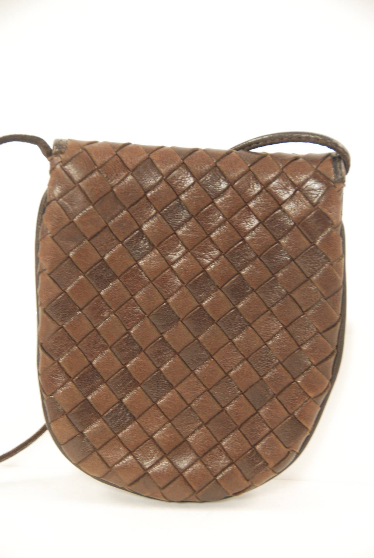 Bottega Veneta Intrecciato Brown Mini Shoulder Bag In Excellent Condition In New York, NY