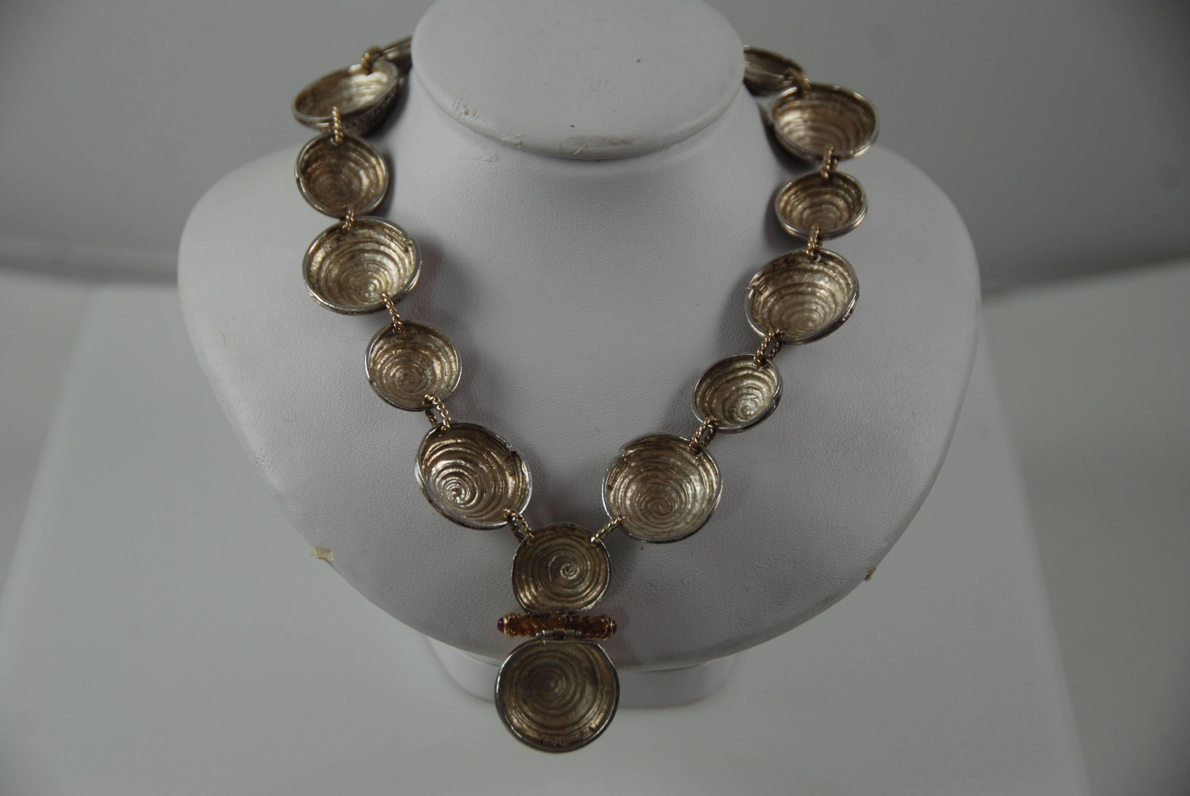 1980s Gold and Sterling Silver Necklace For Sale 2