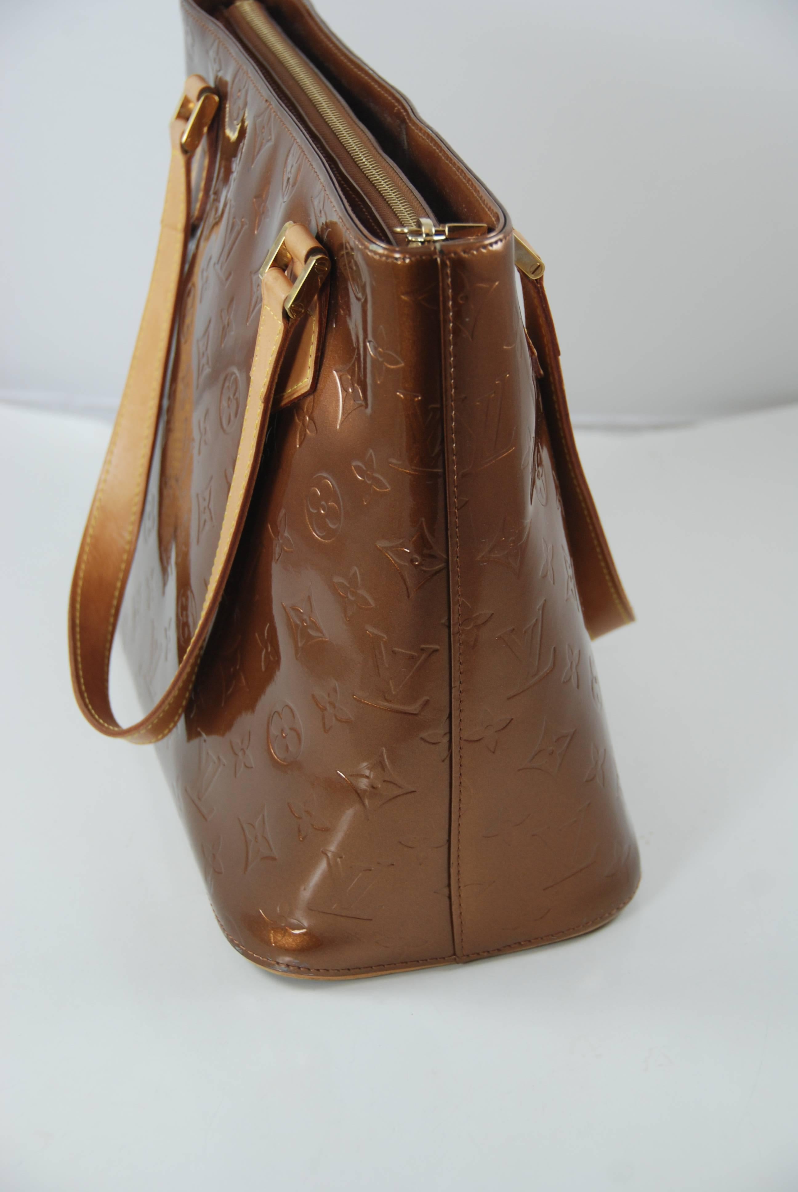 1990's Louis Vuitton Vernis Hand Bag In Good Condition For Sale In New York, NY