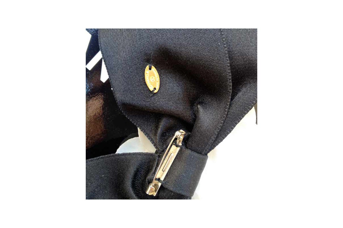 Women's Chanel Corsage Pin Brooch Set