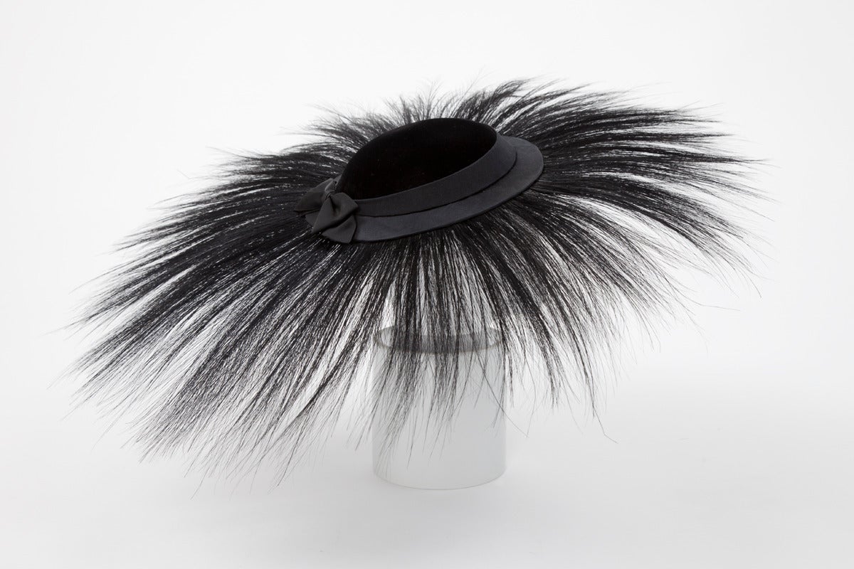 Nina Ricci Velvet and Bird of Paradise Feathers Hat at 1stDibs