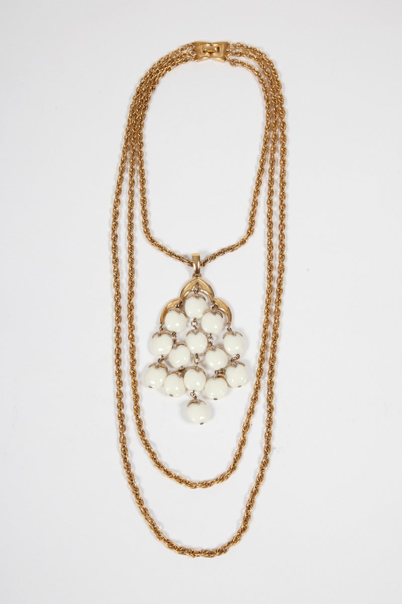 Trifari Multi-Strand Chandelier Pendant Necklace In Excellent Condition In Geneva, CH