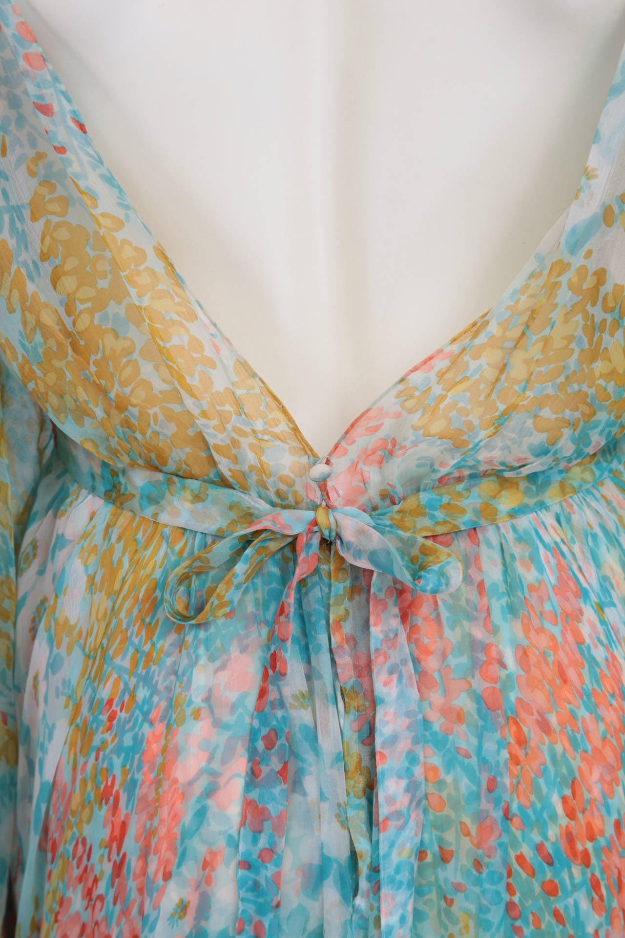 Chanel Alta Costura Vestido de gasa de seda estampada, circa 1970 2