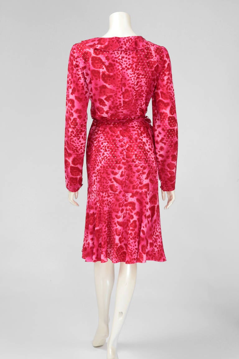 Emanuel Ungaro - Robe portefeuille en soie imprimée léopard, printemps-été 2000 en vente 5