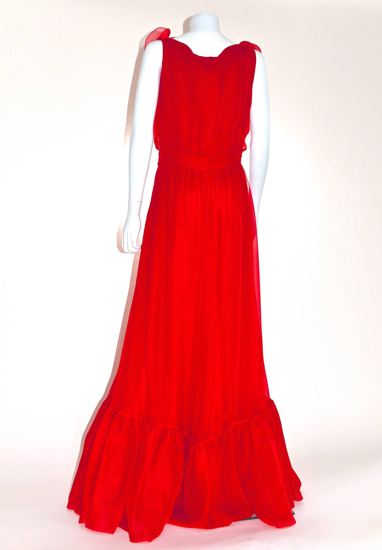 Women's Valentino Silk Chiffon Evening Gown