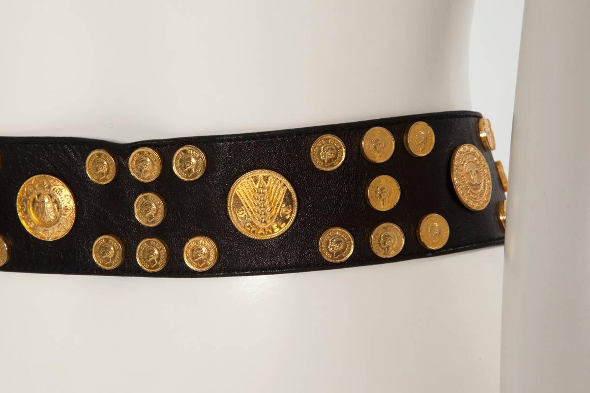 Chanel Leather Coins Belt In Good Condition In Geneva, CH