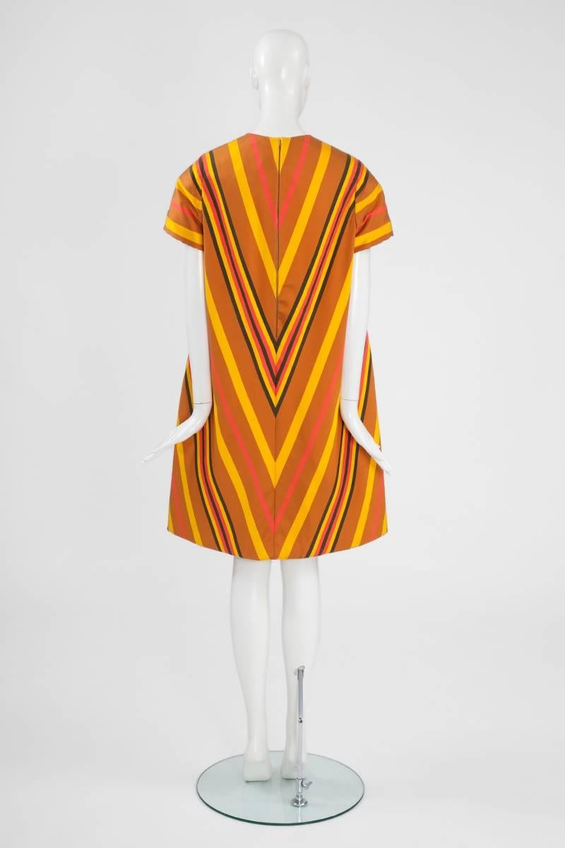 Guy Laroche Haute Couture Silk Dress, Spring-Summer 1967 In Excellent Condition For Sale In Geneva, CH