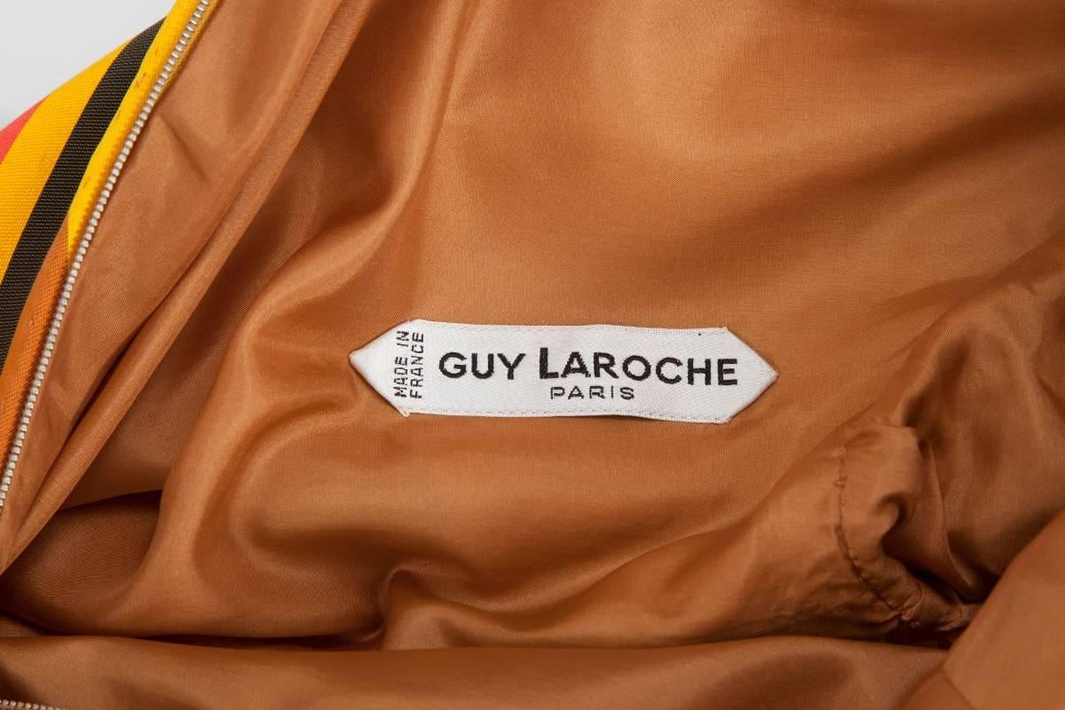 Guy Laroche - Robe en soie haute couture, printemps-été 1967 en vente 4