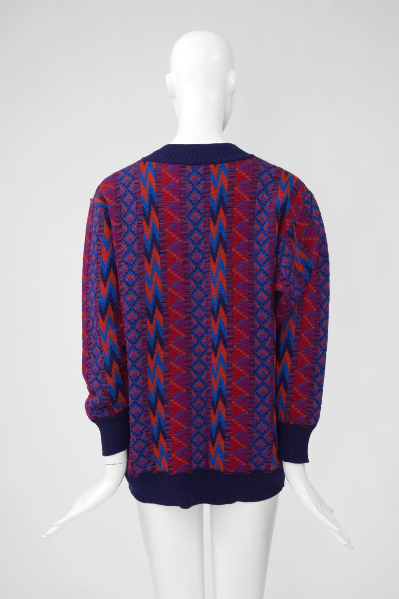 Pull et écharpe en laine de défilé Yves Saint Laurent, automne-hiver 1982-1983  en vente 2